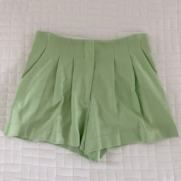 Veronica Beard Gables Short - Picture 1 of 5